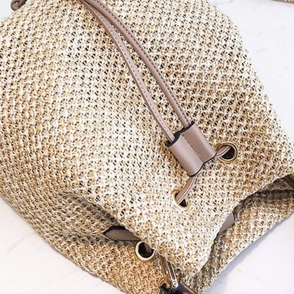 Straw bucket drawstring Bag - Picture 6 of 7